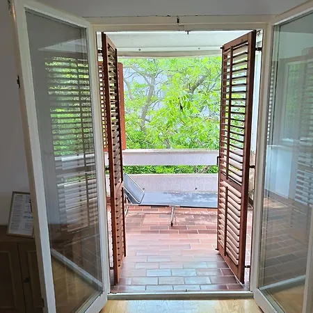 Pine Breeze - Cozy Family & Couple Oasis Near Sea Holiday home