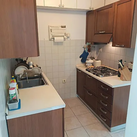 Pine Breeze - Cozy Family & Couple Oasis Near Sea Punat