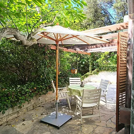 Pine Breeze - Cozy Family & Couple Oasis Near Sea